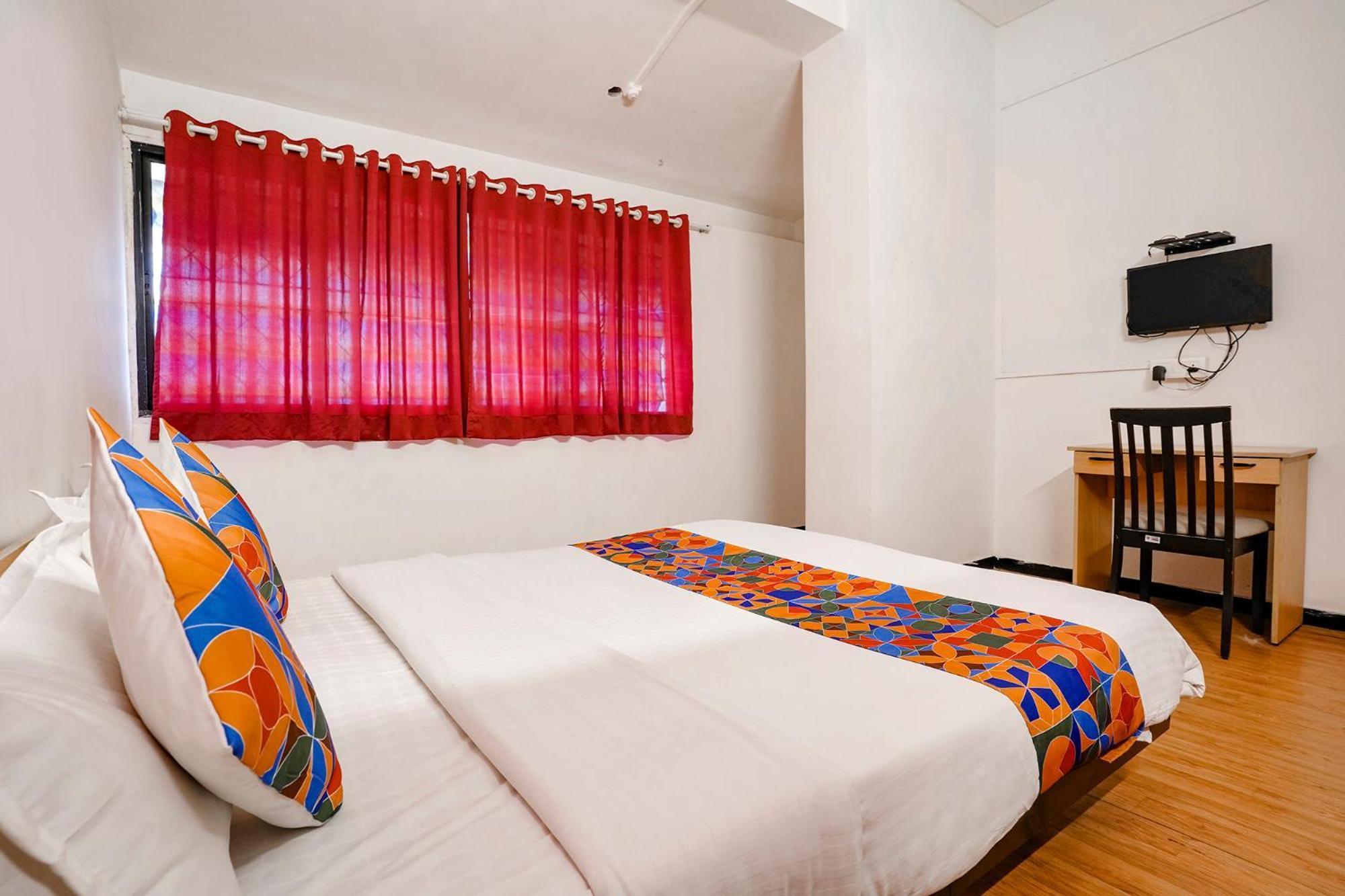 Fabhotel Saubhagya Inn Nashik Bagian luar foto